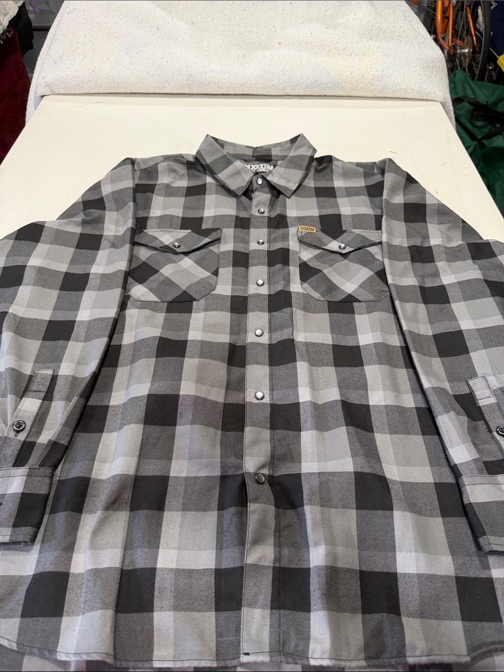 DIXXON Black and Gray Plaid Button-Down Flannel